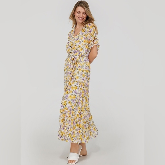 Fluttered  sleeve belted maxi dress - Picture 3 of 7